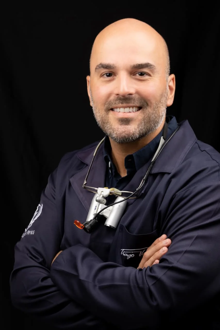 Dr. Tiago Veras